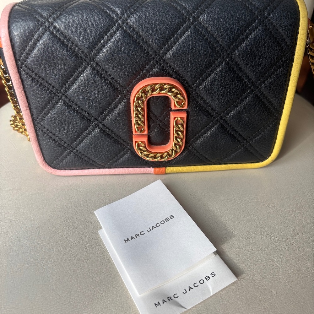 Marc Jacobs The Status Leather Crossbody Bag - Picture 3 of 10